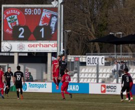Spielszene aus dem Hinspiel des SC Hessen gegen Barockstadt Fulda